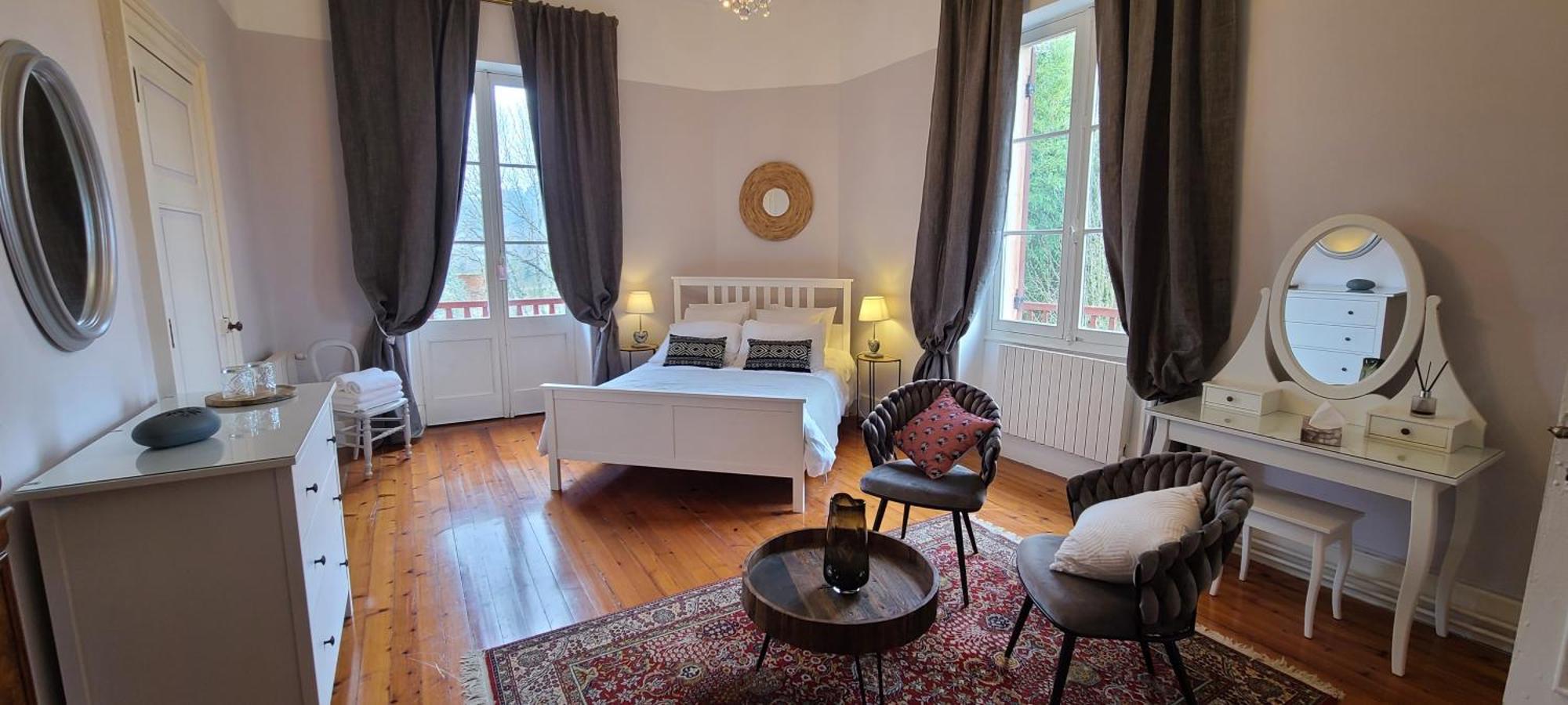 Bed and Breakfast Le Manoir Du Moulin De Madame Вильнёв-сюр-Ло Экстерьер фото